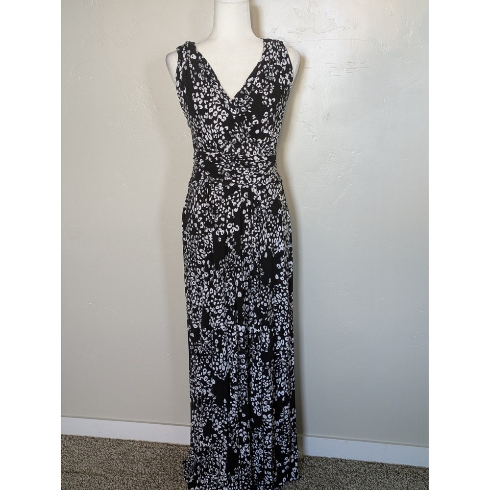 Jennifer Lopez Maxi Dress Medium Black White Animal Print Boho Stretchy Faux Wra